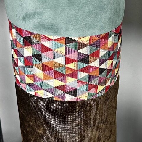 Duży wałek KRYSZTAŁY W ZIEMI