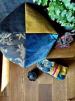 Ojami CHIŃSKA ŚLIWKA w lazurowym błękicie