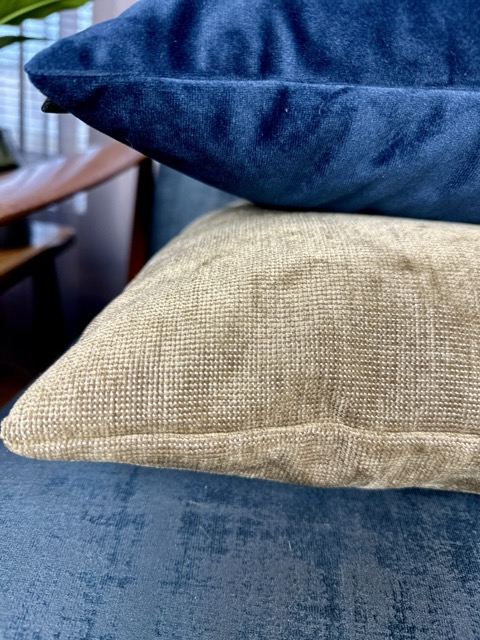 Poduszka  Bonto ze srebrem 50/50 cm