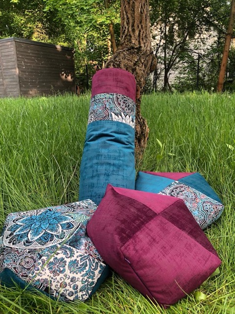 Duży wałek Desigual