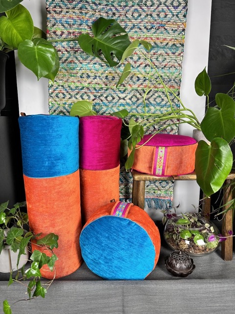 Duży wałek  Bolster Holi